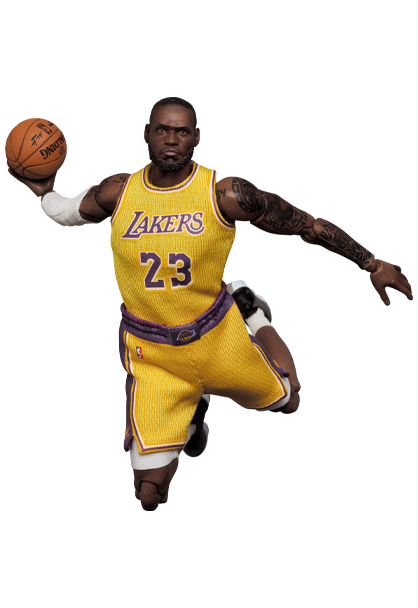 [สั่งจอง]Mafex No.127 LeBron James (Los Angeles Lakers)