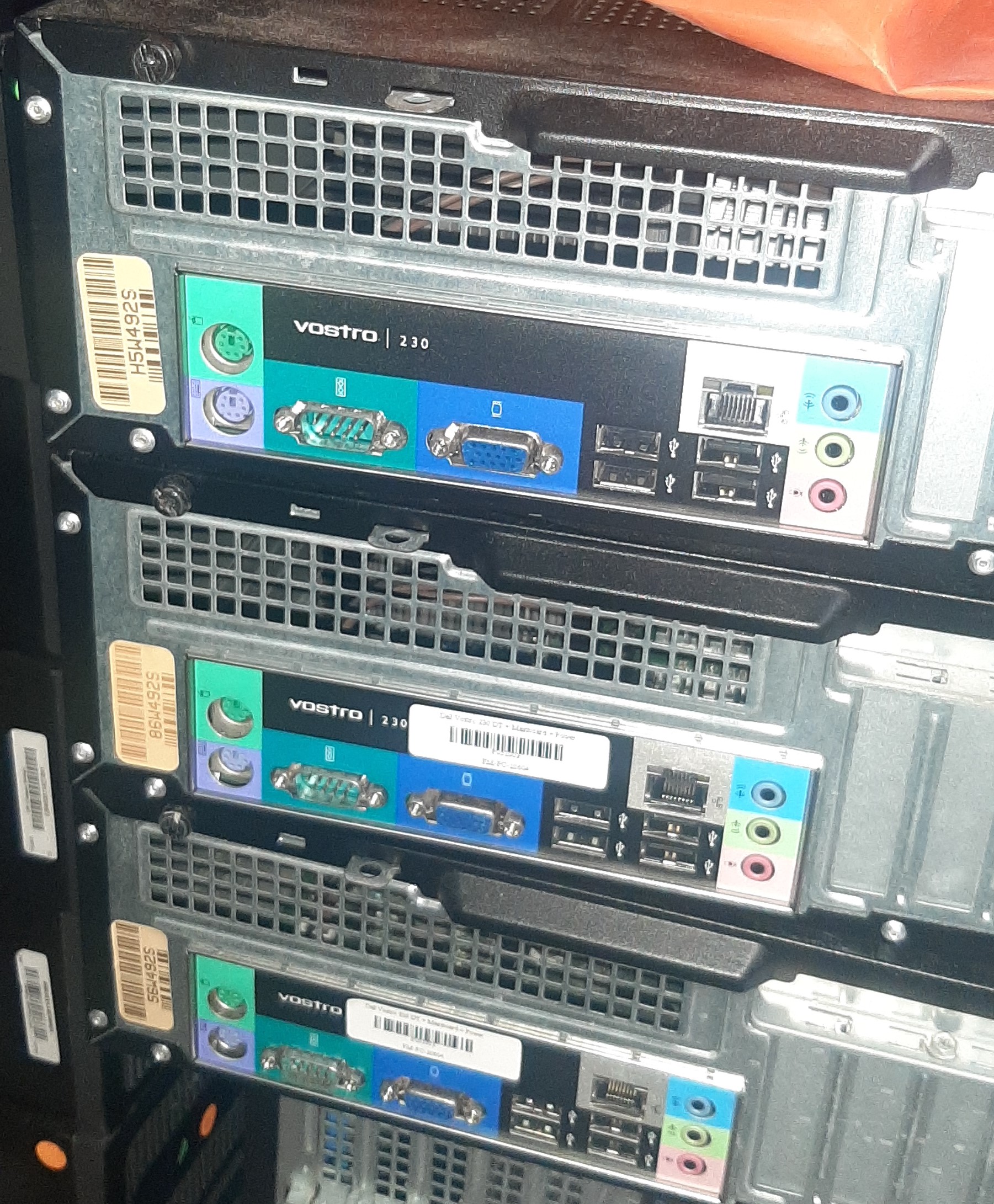 คอมพิวเตอร์ตั้งโต๊ะ มือสอง Dell Vostro 230 DT (E7500 Ram4GB HDD500GB) มีประกัน