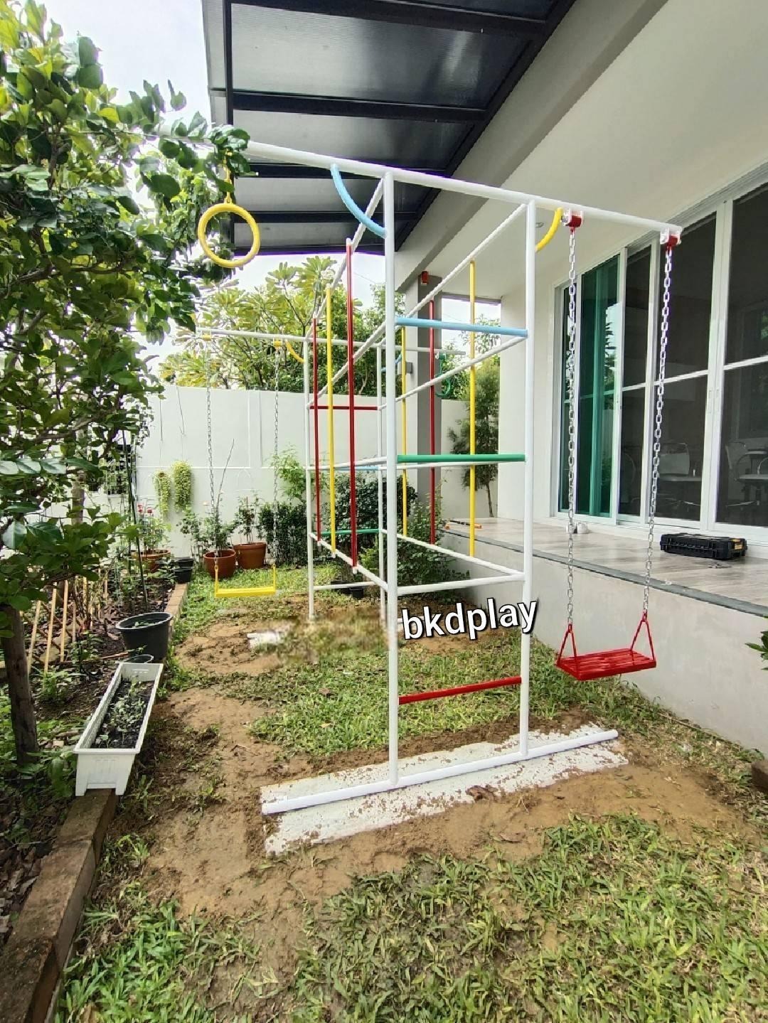 ชุดรวมM เครื่องเล่นสนามกลางแจ้ง เครื่องเล่นสนามแบบเหล็ก ประกอบด้วยชิงช้าปีนป่ายบาร์โหน OutdoorPlayground,ผลิตเครื่องเล่นสนาม,สนามเด็กเล่น,เครื่องเล่นงบสพฐ.ประชารัฐ ราคาโรงงาน ขนาด 150x195x188 ซม.