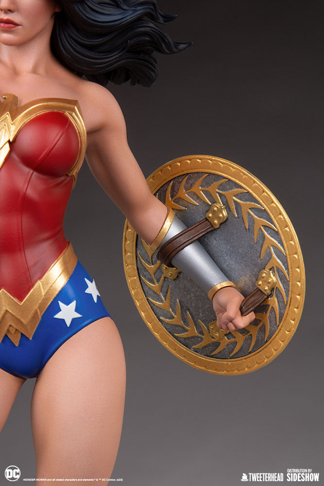 [สั่งจอง]Sideshow x Tweeterhead 910183 : Wonder Woman