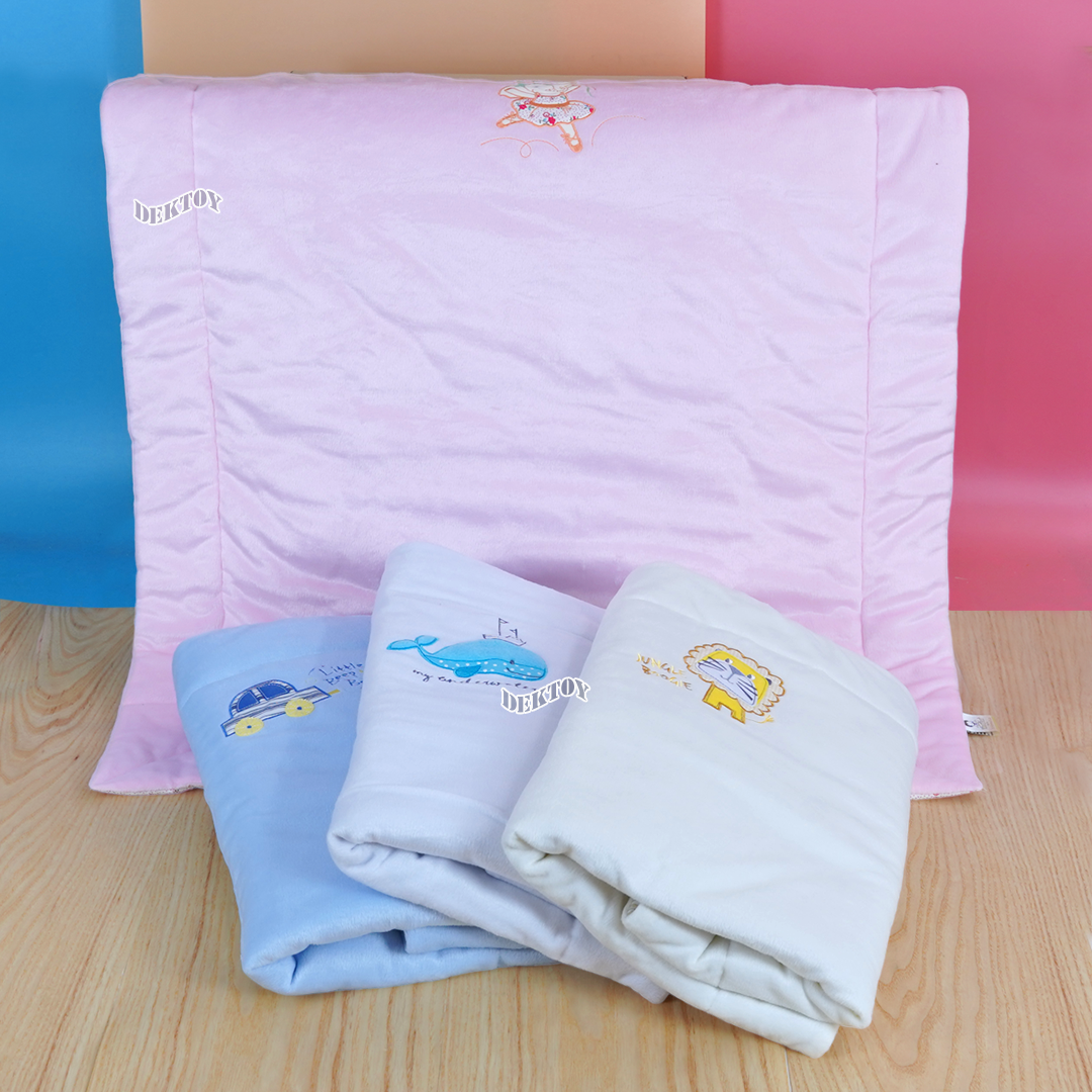 Tomtomjoyful ผ้าห่มเด็ก ผ้าห่มเวลลัว2หน้า นุ่มลื่นน่าสัมผัส 30x36นิ้ว BLK-32 สำเนา