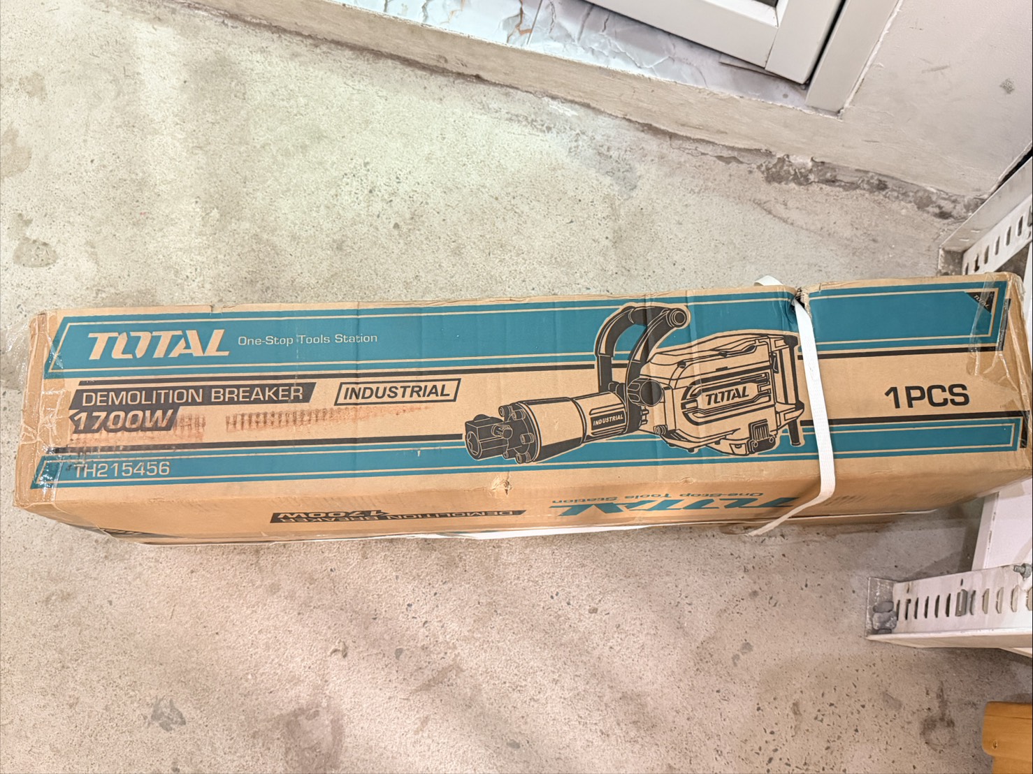 Total TH-215456 เครื่องสกัดไฟฟ้า SDS-HEX 1700 วัตต์