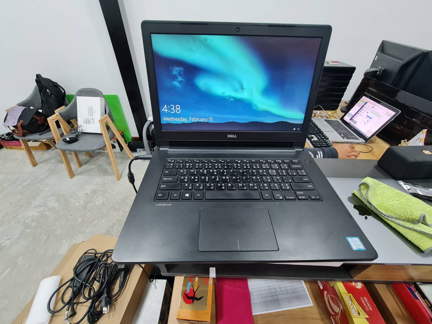 โน้ตบุ๊ค Notebook Dell Latitude 3470(i5-6200U/4GB/500GB)+Adapter+กระเป๋า จอมี Dead Pixel ตามรูป