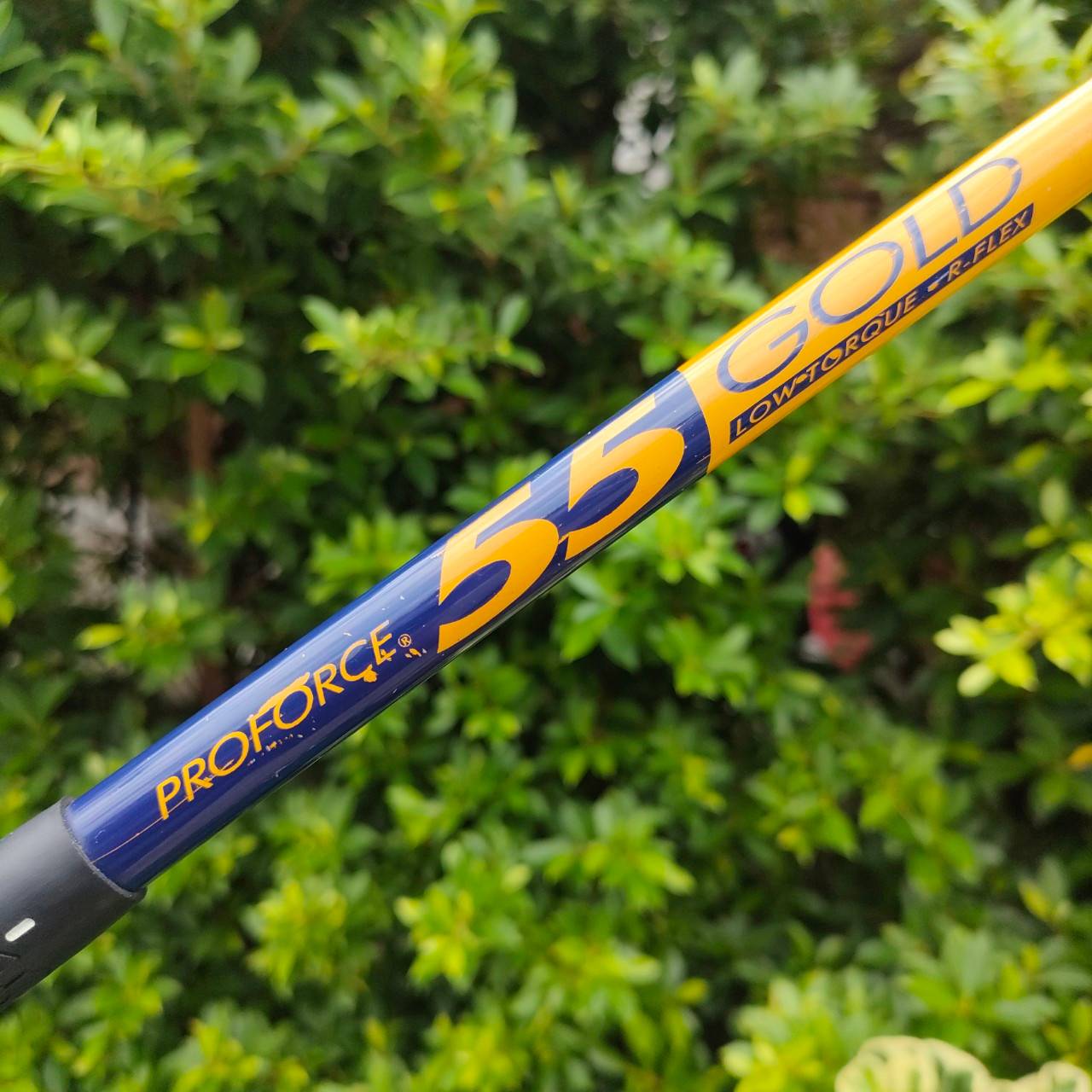 DRIVER CLEVELAND LAUNCHER 460 องศา 9.5 ก้าน UST PROFORCE 55 GOLD FLEX R หัวใหญ่ 460 CC วัสดุเบต้าไทเทเนี่ยมแท้ ไม้กอล์ฟมือสอง ของแท้ BY NakaraLuxurious