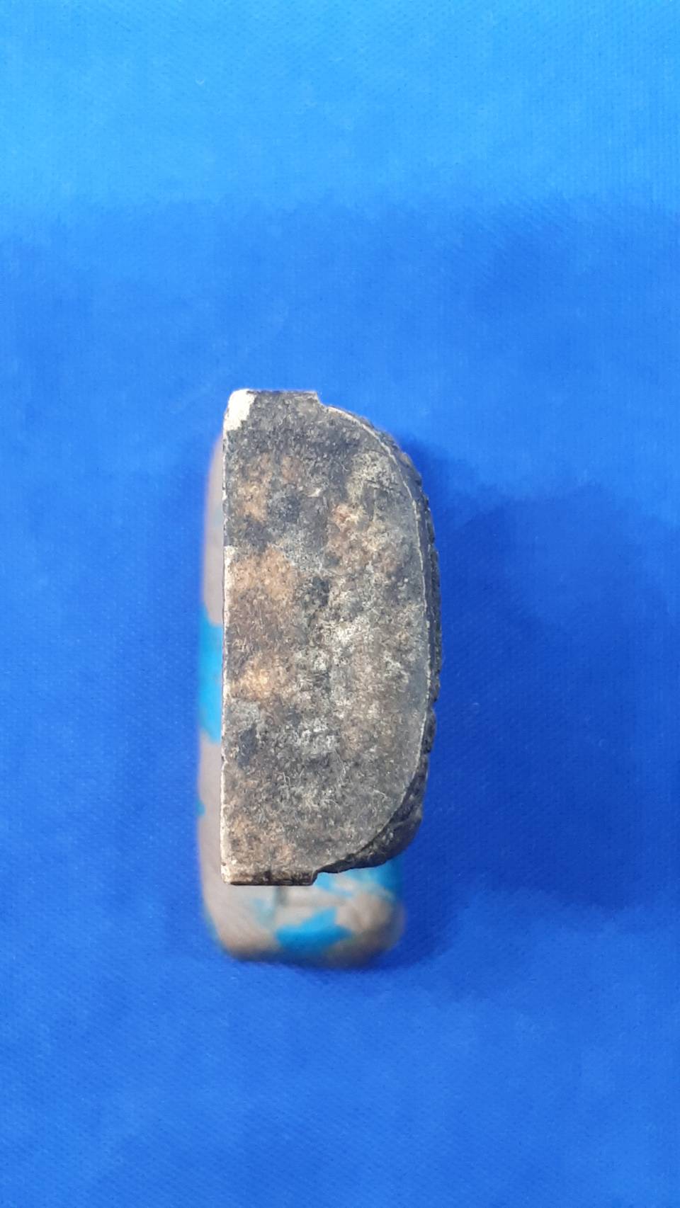 พระผง ว่าน น้ำมัน พระอาจารณ์ มั่ง มี ศรี สุข วัด นาเมืองเพชร จ.ตรัง 200.-