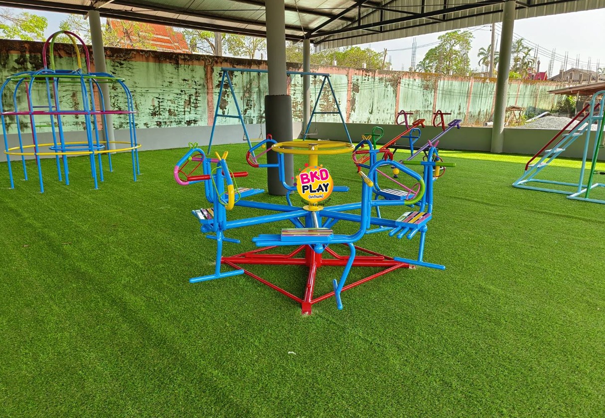 เครื่องเล่นสนาม กลางแจ้ง เหล็ก,ม้าหมุน 6 ที่ ปรับโครงสร้างตาม มอก. Outdoor Playground, ราคาโรงงาน สินค้าสั่งผลิต 10-20 วัน
