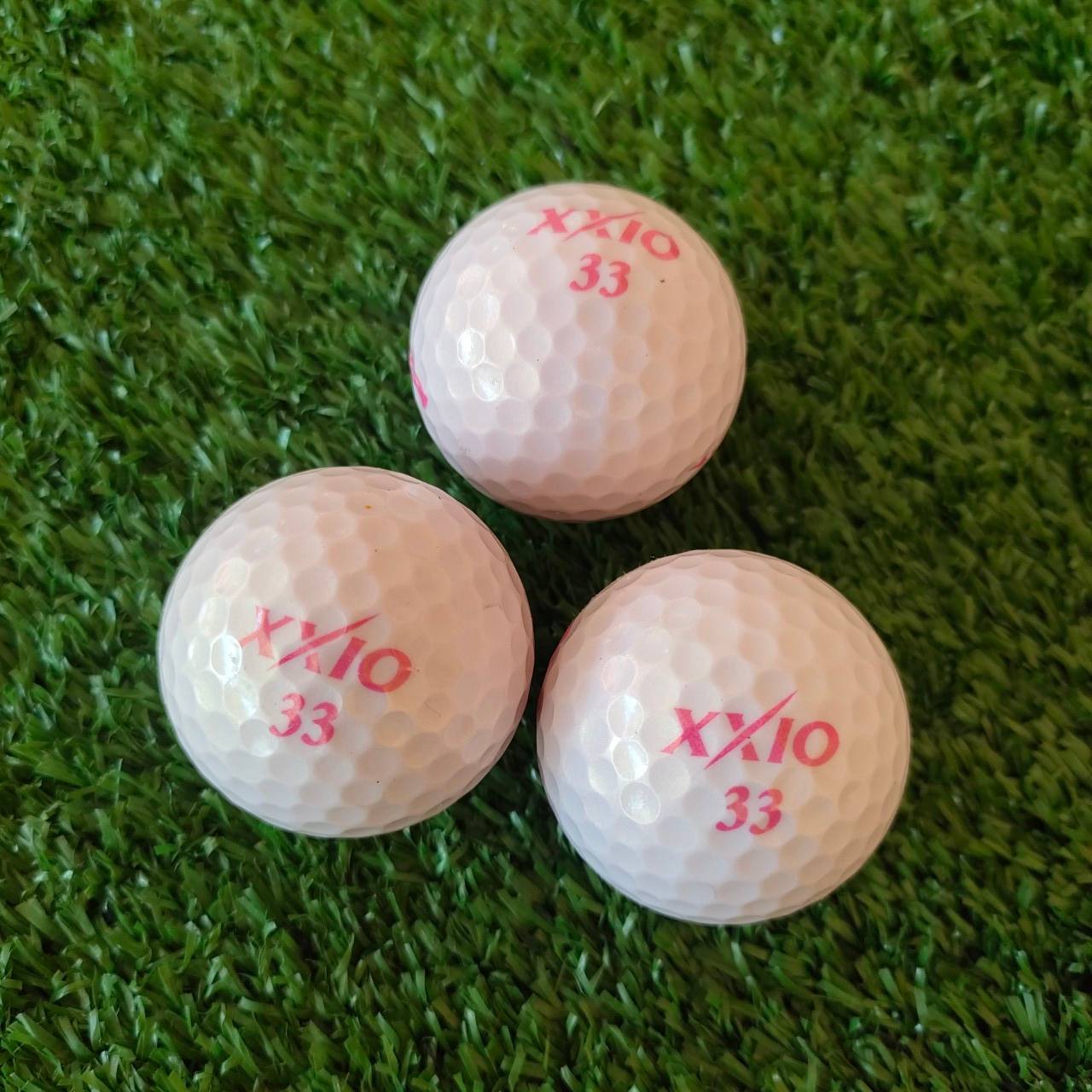 ลดล้างสต๊อก !!! ลูกกอล์ฟ XXIO SUPER XD สำหรับคนตีไม่แรงจะช่วยเพิ่มระยะ 1 หลอด มี 3ลูก