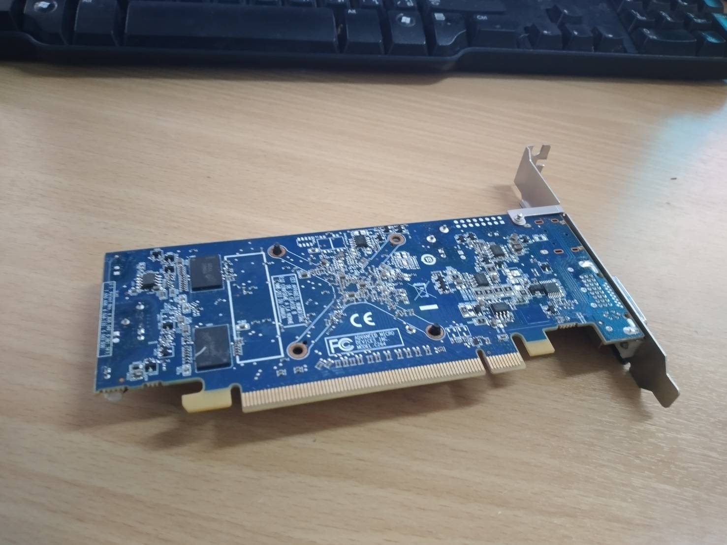 Ati Radeon HD6450 1GB PCIe x16 Hdmi Dvi ขายาว