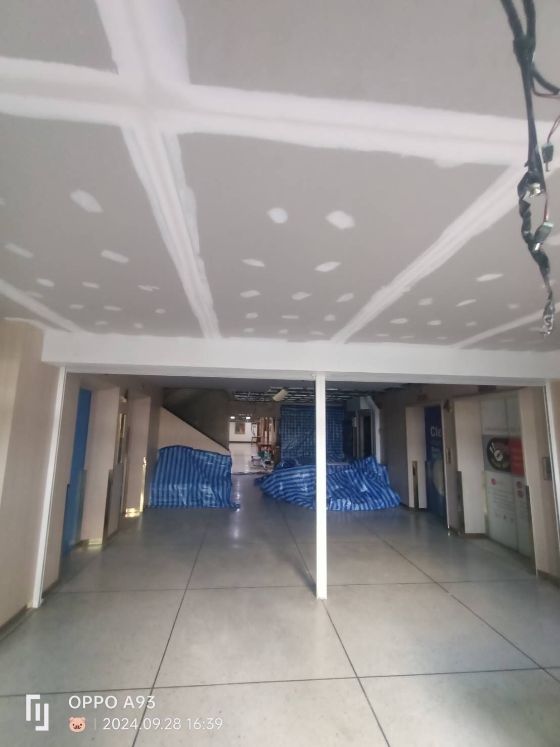 งานปรับปรุงโถงลิฟต์ รพ.ศิริราช (ตึกอัษฎางค์) ชั้น4