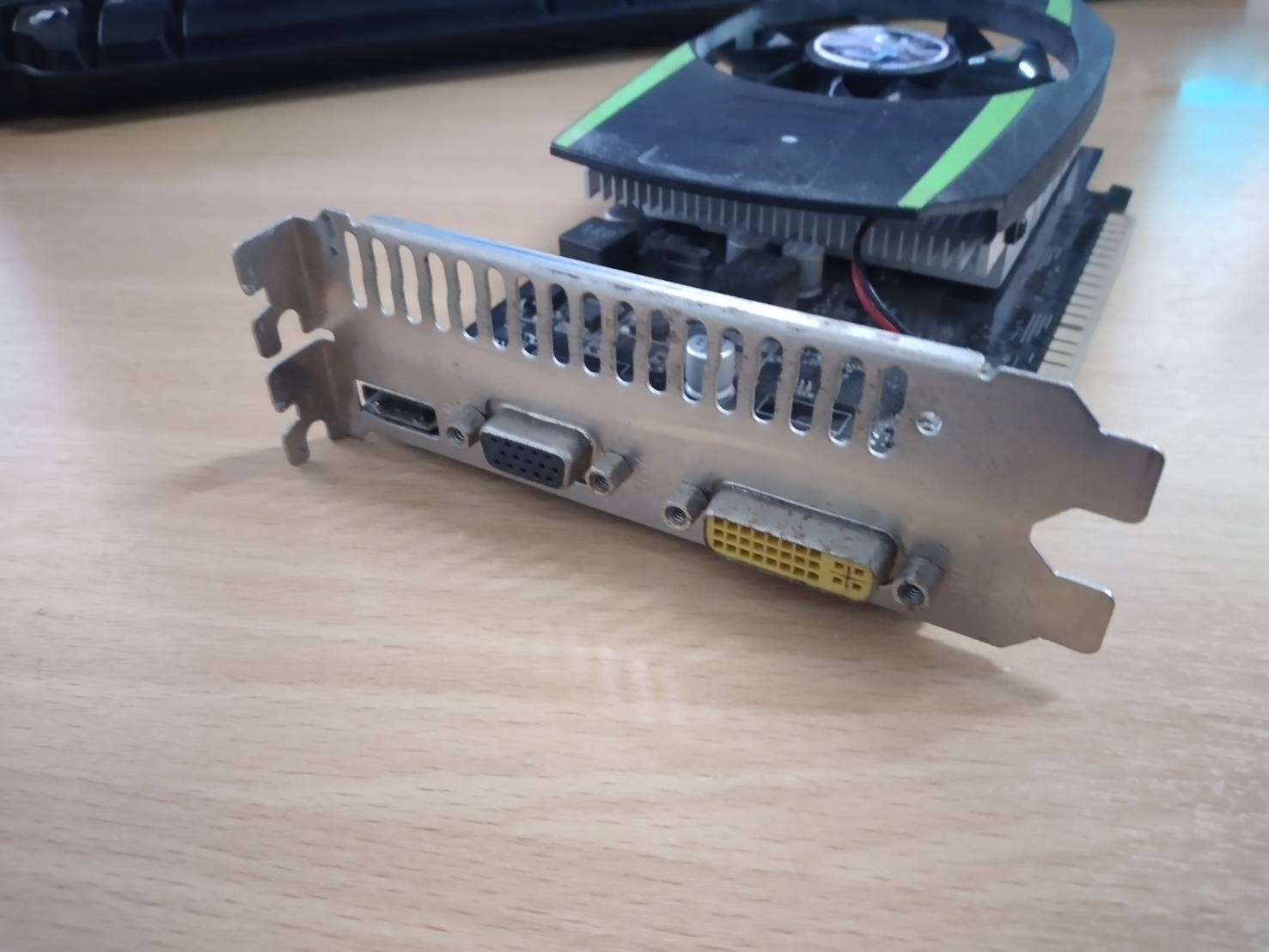 2GB DDR3 GT630 LONGWELL