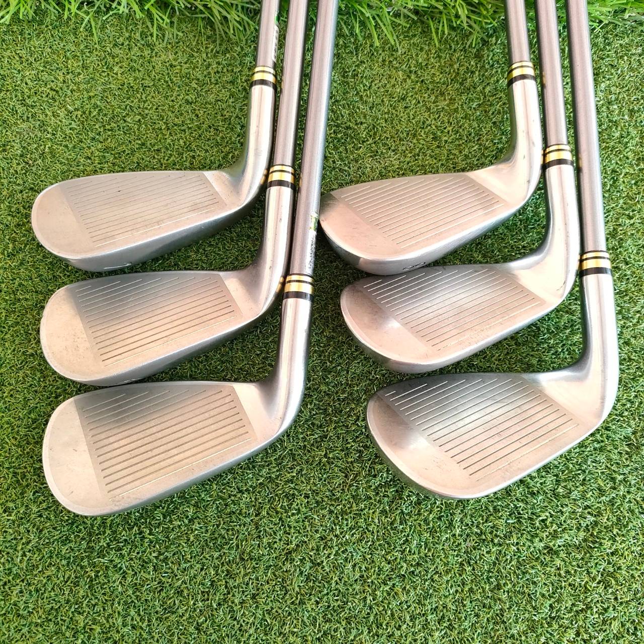 ชุดเหล็ก XXIO MP700 เป็นชุดเหล็กหน้าเด้ง คุณภาพสูงมาก หน้าใบจะมีเพลทหน้าเด้ง