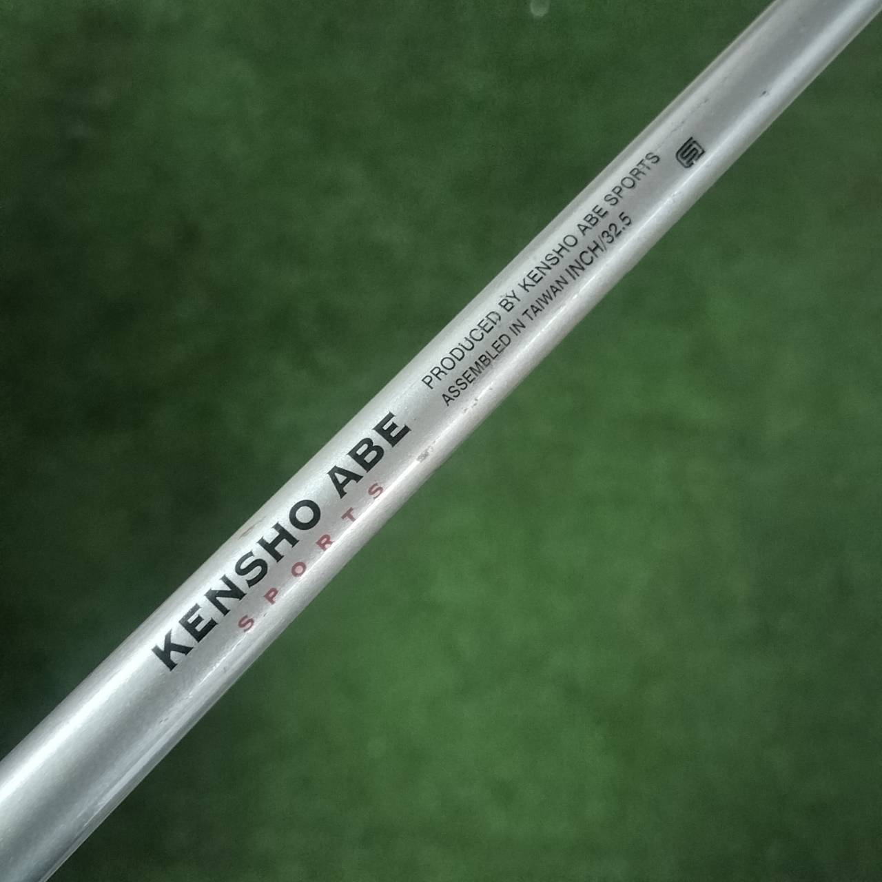 PUTTER KENSHO ABE SPORTS 33 นิ้ว ทรงมอลเล็ต ชดเชยความผิดพลาดได้สูงมากค่ะ ไม้กอล์ฟมือสอง