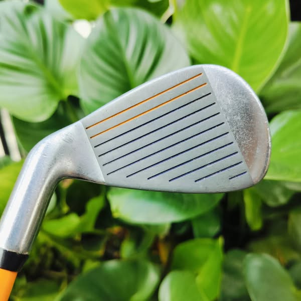 *** ไม้กอล์ฟเด็ก *** เหล็ก 5 เด็ก PROKENNEX JR PRO ความยาว 31 นิ้ว ไม้ญี่ปุ่น ตีง่ายๆ น้องเริ่มต้นใหม่ ใช่ไม้นี้ตีง่ายมากค่ะ ไม้กอล์ฟพรีเมี่ยมมือสอง ของแท้ By NakaraLuxurious