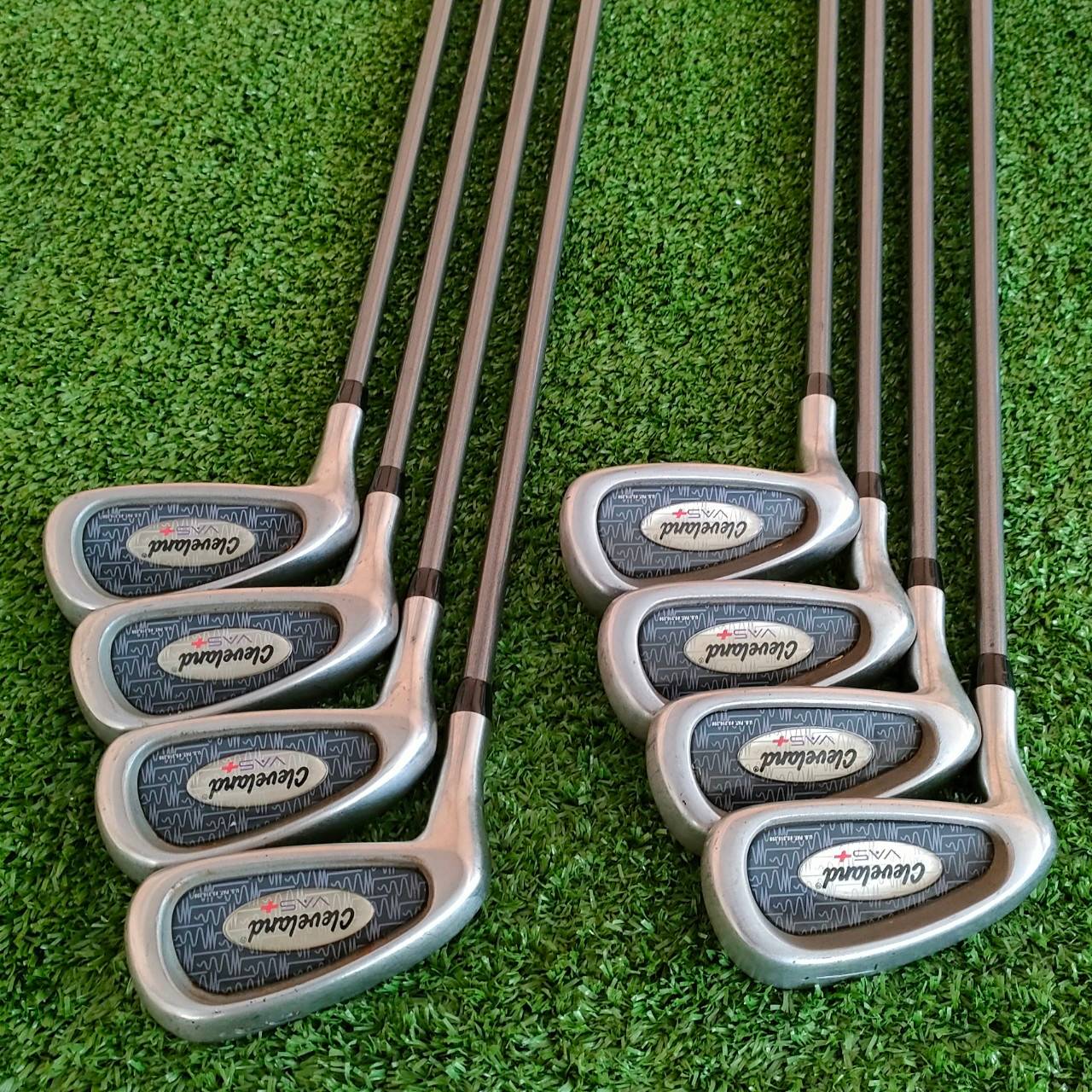 ** ไม้กอล์ฟสำหรับท่านที่ถนัดซ้าย ** ชุดเหล็ก CLEVELAND VAS + มีเหล็ก 3-9 เเละ PW ก้าน FUJIKURA FLEX R