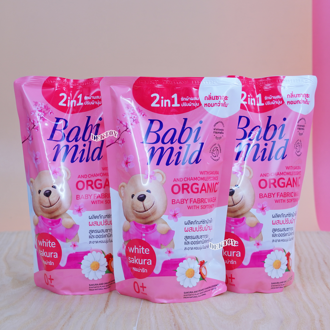 แพค 3 สุดคุ้ม Babimild เบบี้มายด์ น้ำยาซักผ้าเด็กผสมปรับผ้านุ่ม 2อิน1 ขนาด 570 มล. ไวท์ซากุระ ชมพู