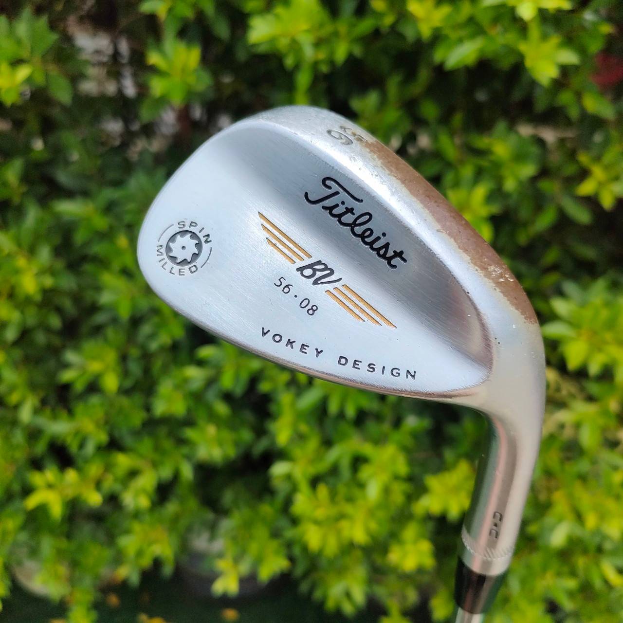 WEDGE TITLEIST BV VOKEY DESIGN องศา 56 เบาท์ 8 รุ่นจักร SPIN MILLED ก้าน DYNAMIC GOLD FLEX S200 หน้าคมกัดลูกจัด รุ่นดั้งเดิม!!! ไม้กอล์ฟมือสอง ของแท้ BY NakaraLuxurious
