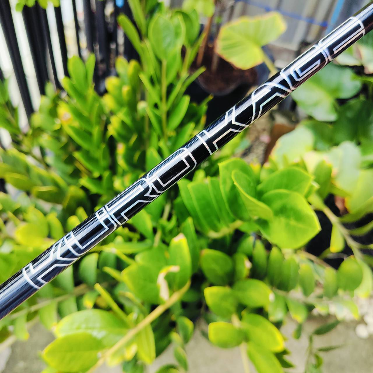 Driver Titleist TS4 หายากสุด!!! ถูกออกแบบให้สร้างความเร็วได้สูงสุด ลูกพุ่ง สปินที่ต่ำมากเป็นพิเศษ เป็นการต่อยอด เทคโนโลยี Titleist Speed Project ไม้กอล์ฟพรีเมี่ยมมือสอง ของแท้ By NakaraLuxurious