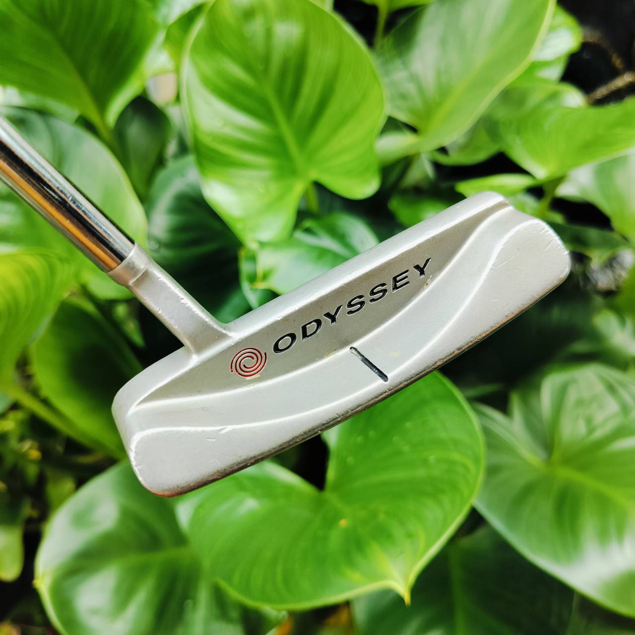 PUTTER ODYSSEY WHITE HOT #2 ความยาว 33 นิ้ว หน้านุ่มมาก ฟีลลิ่งพิเศษ ไม้กอล์ฟพรีเมี่ยมมือสอง ของแท้ By NakaraLuxurious