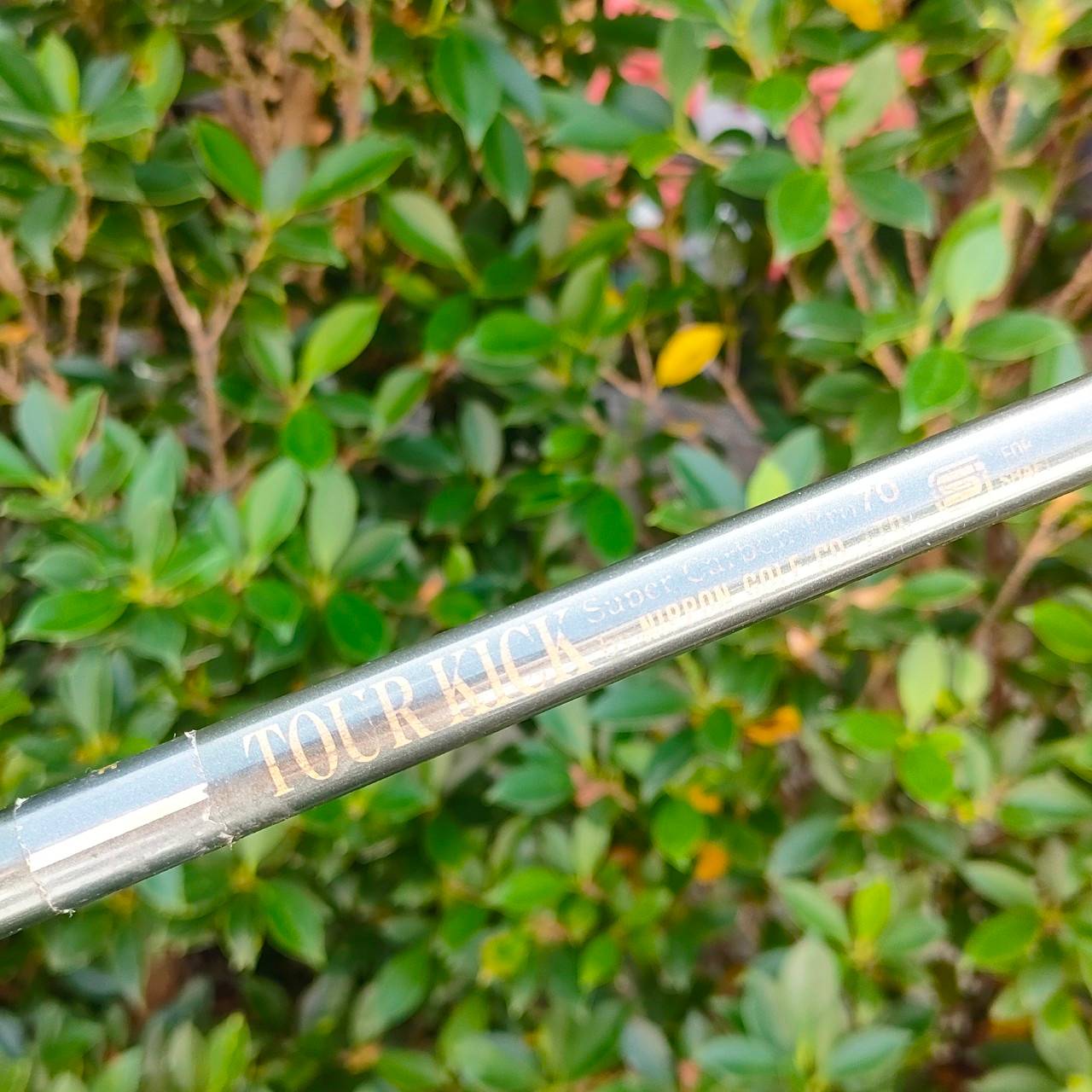 ชุดเหล็ก NIPPON GOLF POWER LIGTE SUPER มีเหล็ก 5-9 PW ก้าน TOUR KICK FLEX R ถ่วงทังสเตนสองด้าน ตีตรงมากๆ เน้นตีง่าย และตีนุ่ม MADE IN JAPAN .