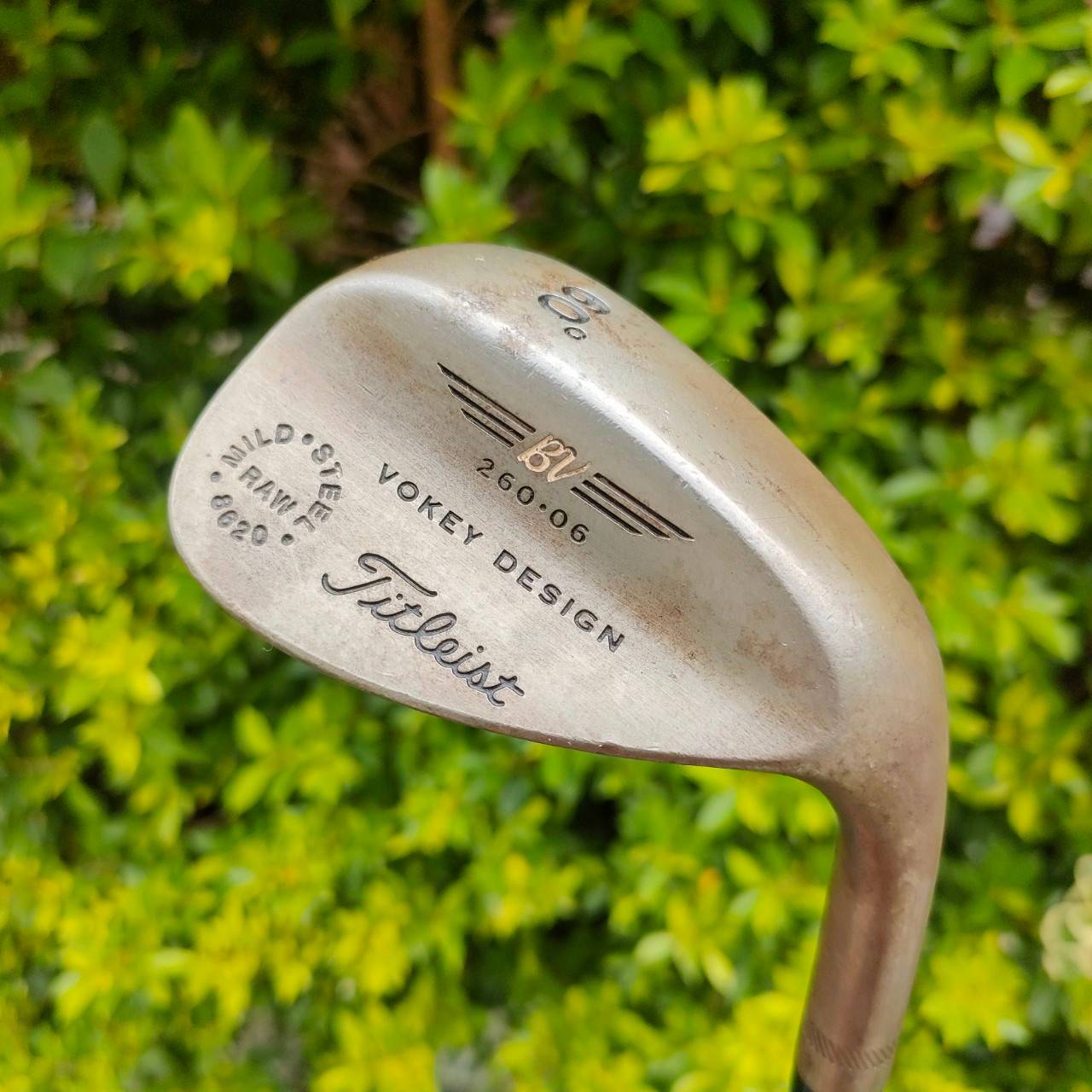 WEDGE TITLEIST BV VOKEY DESIGN RAW 8620 องศา 60 BOUNCE 06 ก้าน DYNAMIC GOLD FLEX WEDGE เป็นก้านที่ออกแบบมาสำหรับ WEDGE ตัวนี้โดยเฉพาะ ไม้กอล์ฟมือสอง ของแท้ BY NakaraLuxurious