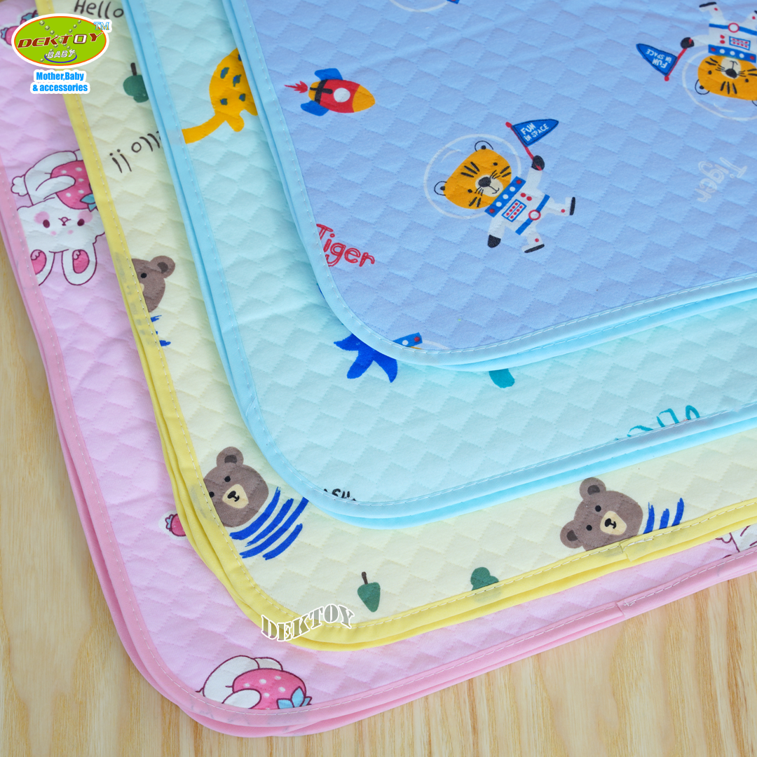 Littelhome ลิตเติ้ลโฮม ผ้ายางรองฉี่เด็กไม่ร้อน XXL 70 x 90 ซม. คละลาย