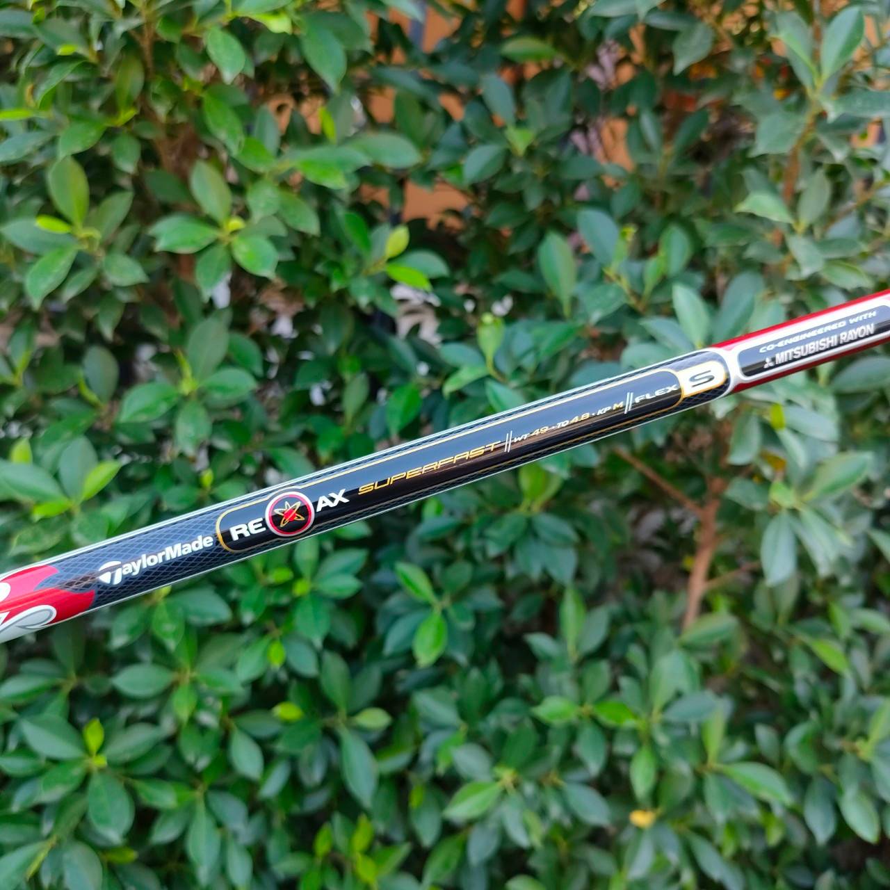 DRIVER TAYLORMADE BURNER องศา 10.5 ก้าน RE*AX SUPERFAST FLEX S กระดองเคฟล่าเด้งทั้งกระดอง สภาพสวยงามครับ