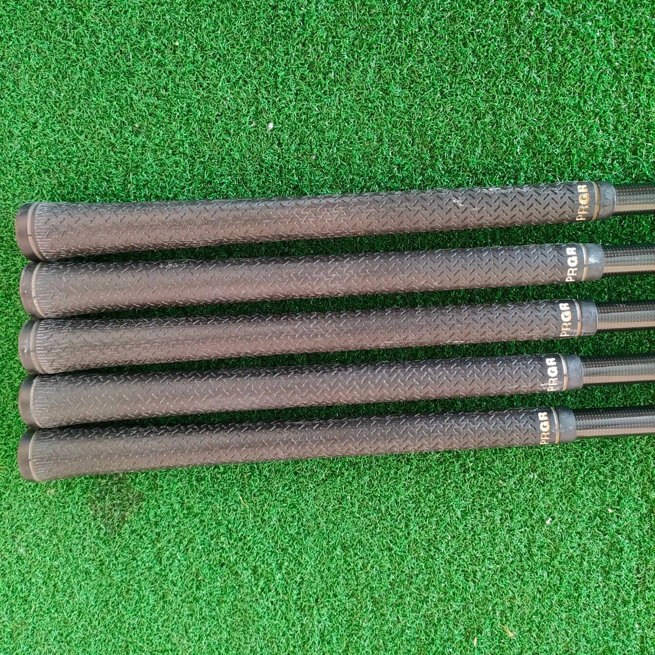 ชุดเหล็ก PRGR TR-X 910 มีเหล็ก 6 - 9 PW 5ชิ้น ก้าน 060 SPEC PRGR M-40 ชุดเหล็กสุดพรีเมี่ยมจากญี่ปุ่น