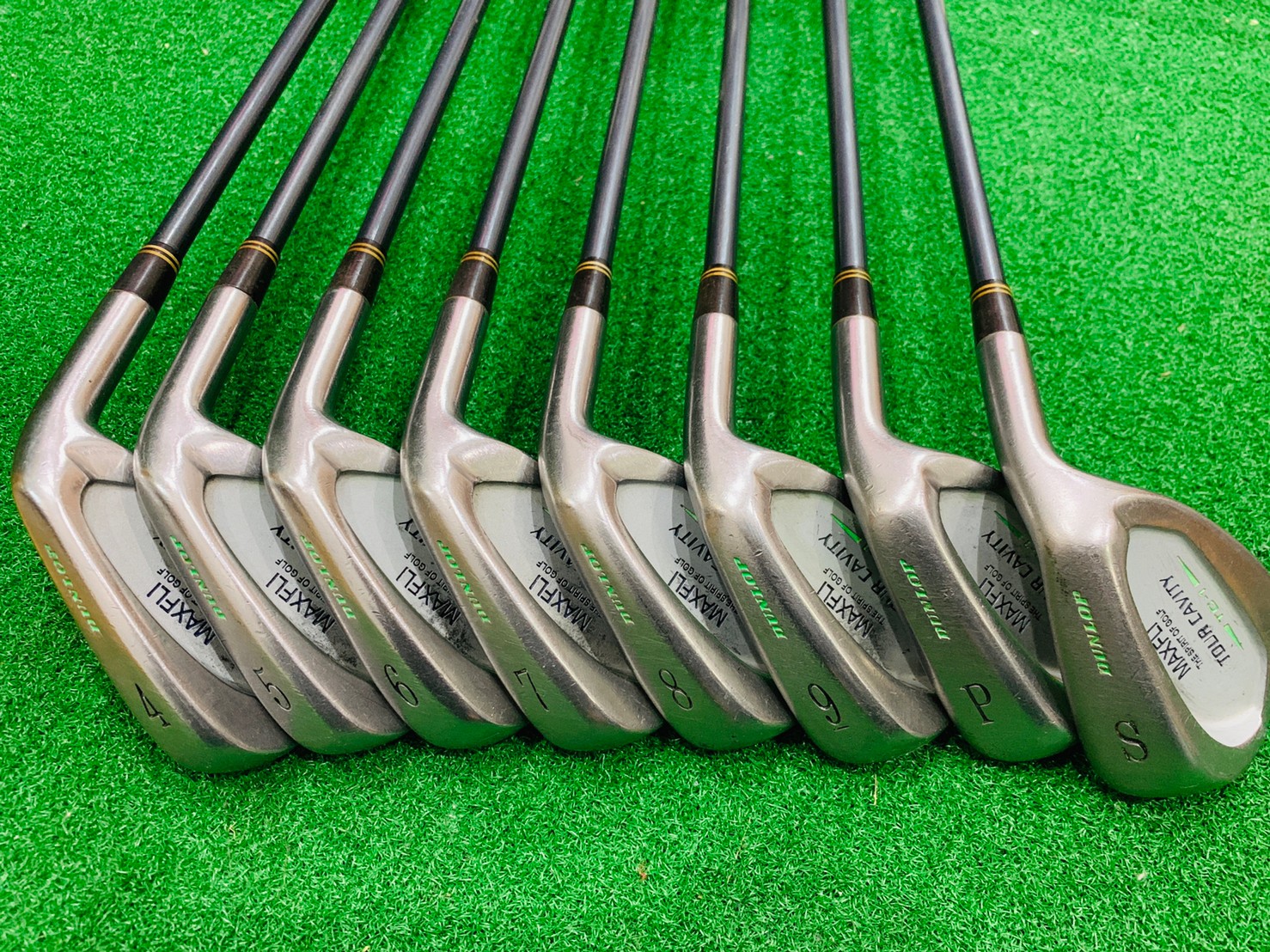 IRON SET SPALDLNG QUGUATA TOUR