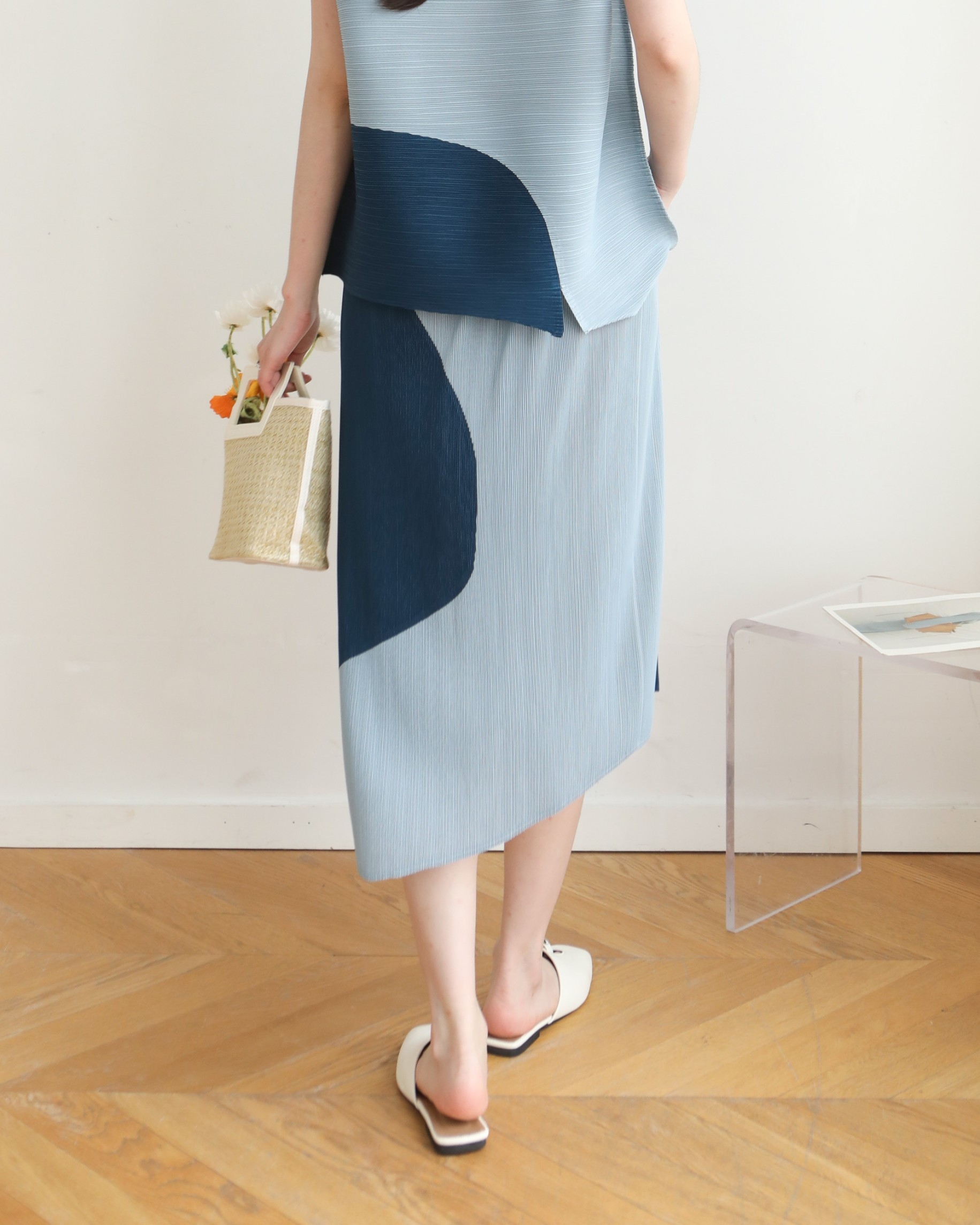 ปรับราคาลง20%!! ยาว 26นิ้ว! 2MUAY รุ่น GJO1090 กระโปรงพลีทคุณภาพ TWO TONE PLEATED SKIRT 6 สี FREE SIZE