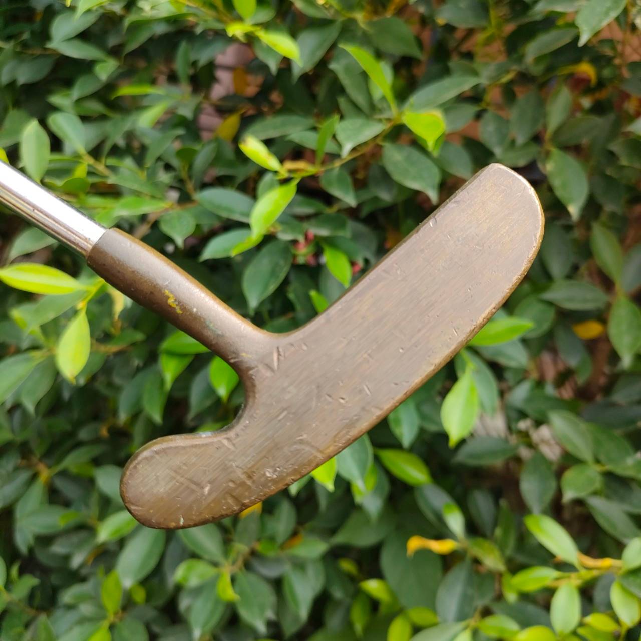 PUTTER S-746 ความยาว 33 นิ้ว ก้าน NGS ทองเหลืองแท้ๆ