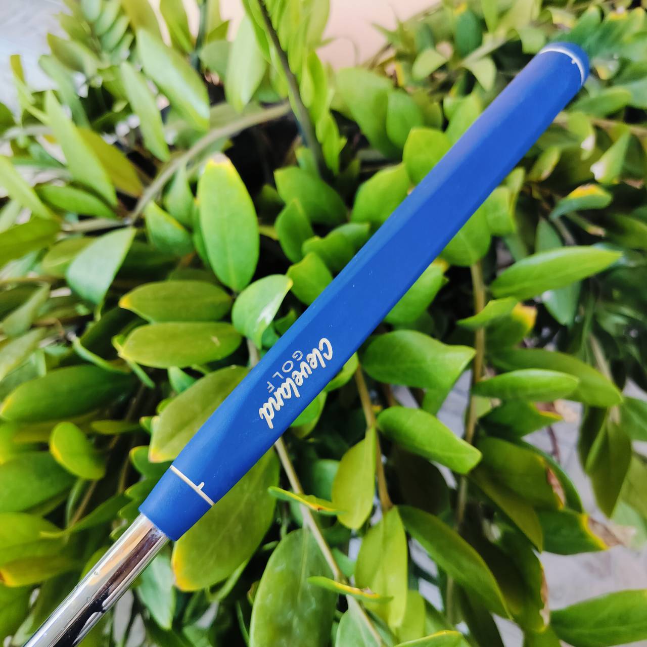 PUTTER HUNTINGTON BEACH COLLECTION 3 BY Cleveland ความยาว 33 นิ้ว สภาพสวยเดิมๆ หน้าสัมผัส เกาะไลน์อย่างมาก MILLED ลึก ไม้กอล์ฟพรีเมี่ยมมือสอง ของแท้ By NakaraLuxurious