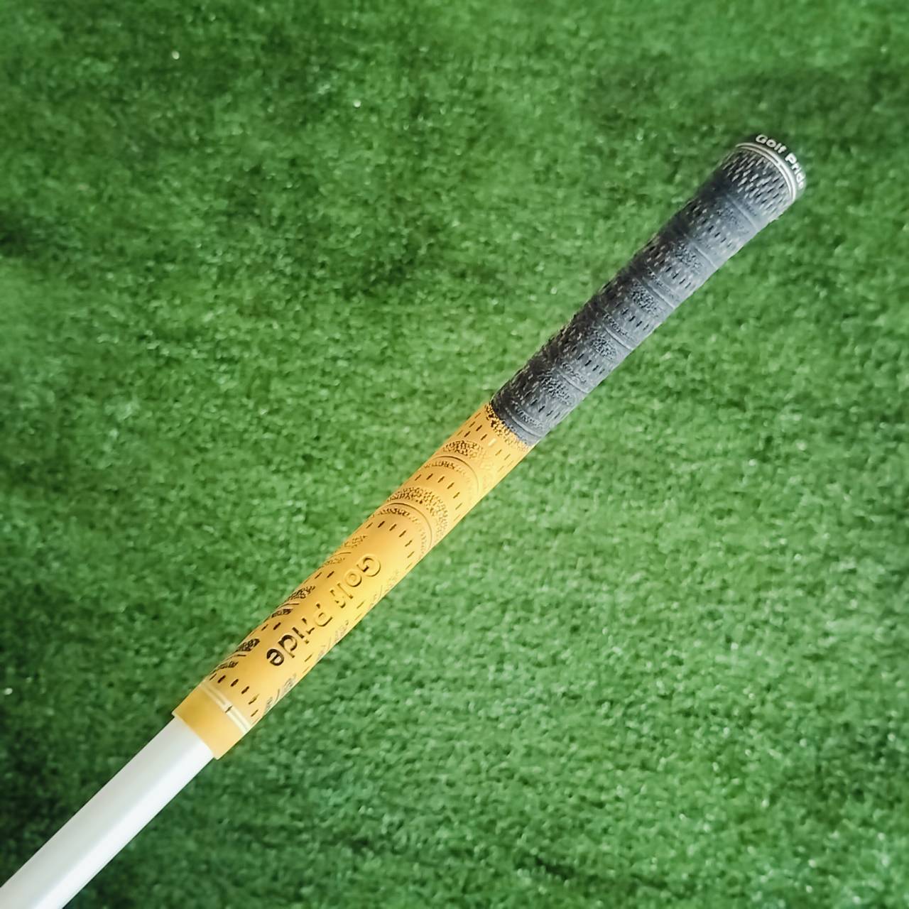 Driver Taylormade R9 MAX TYPE E สุดหายาก!!! เป็น JAPAN SPEC มีขายเฉพาะ ในประเทศญี่ปุ่น รุ่น MAX หน้าเด้งมากๆ ไม้กอล์ฟพรีเมี่ยมมือสอง ของแท้ By NakaraLuxurious