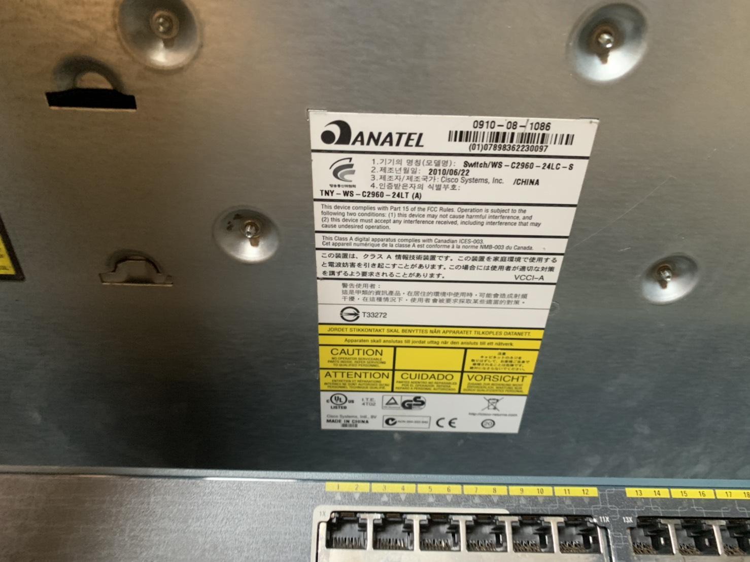 Cisco Catalyst 2960 Plus 24 10/100 (8 PoE) + 2 T/SFP LAN Lite