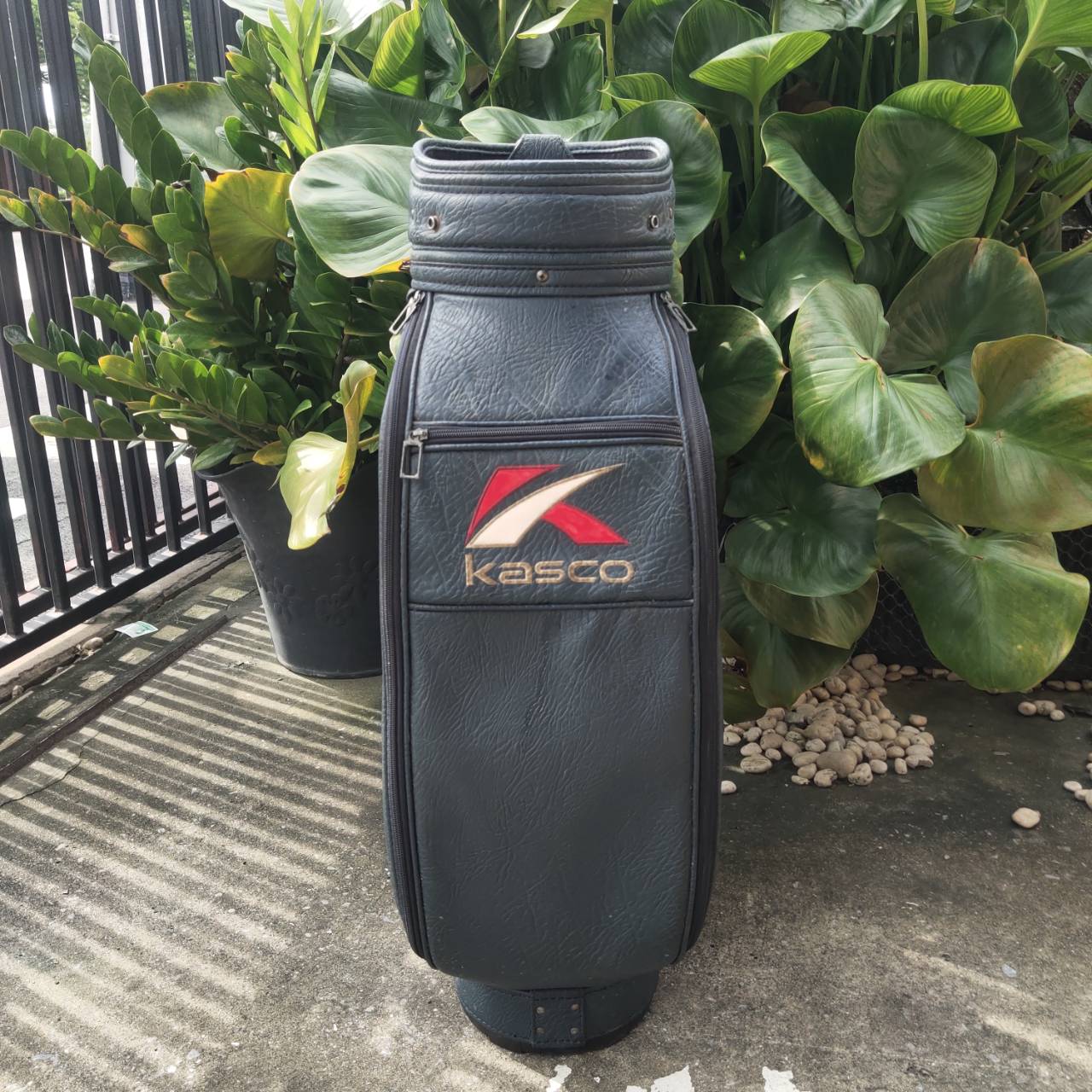 ถุงกอล์ฟ KASCO มือสอง สภาพสวยเดิมสมบูรณ์ วัสดุดี แข็งแรงทนทาน
