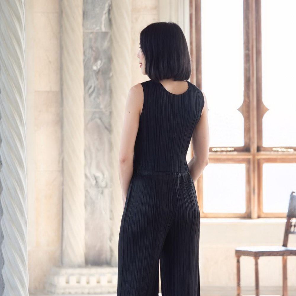 ยาว 16.5นิ้ว 2MUAY BASIC รุ่น GJO7739 SLEEVELESS V NECK CROP PLEATED TOP เสื้ออัดพลีทงานคุณภาพ เสื้อครอป 13สี FREE SIZE