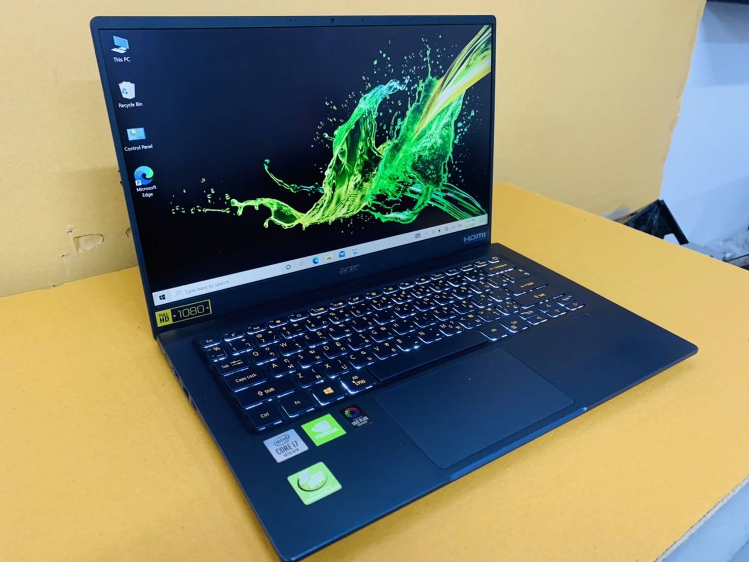 โน้ตบุ๊ค Notebook Acer Swift 5 SF514-54GT-701J - 14 inch Full HD