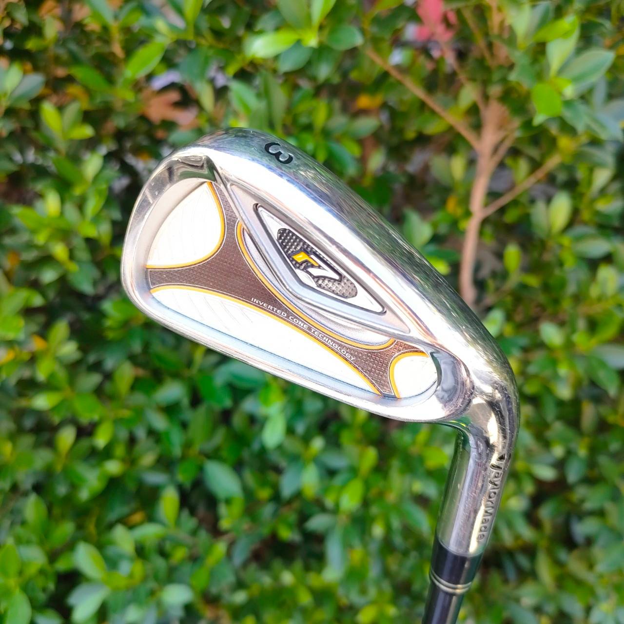 เหล็ก 3 TAYLORMADE R7 ก้าน RE*AX FLEX S สภาพสวยเดิม เป็นเหล็กยาวที่ตีง่าย ตีได้ระยะ สปินดีกว่าใช้หัวไม้ครับ