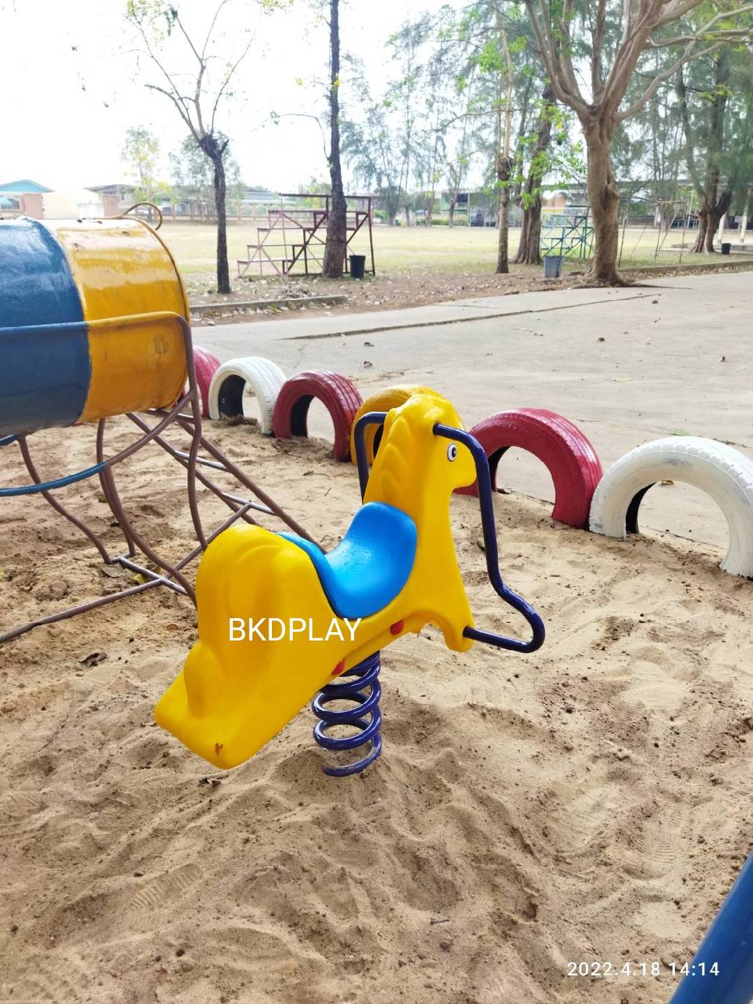 ม้าโยกสปริง ,สปริงโยกเยก,โยกเยกสปริง,เครื่องเล่นสนามกลางแจ้ง พร้อมส่ง