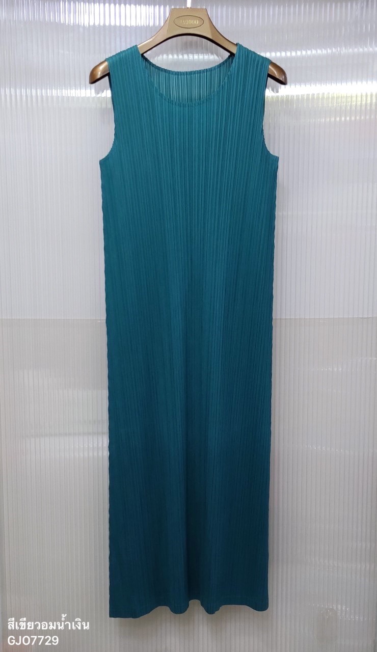 2MUAY BASIC รุ่น GJO7729 SLEEVELESS PLEATED DRESS เดรสผู้หญิง เดรสพลีทคุณภาพ 12สี