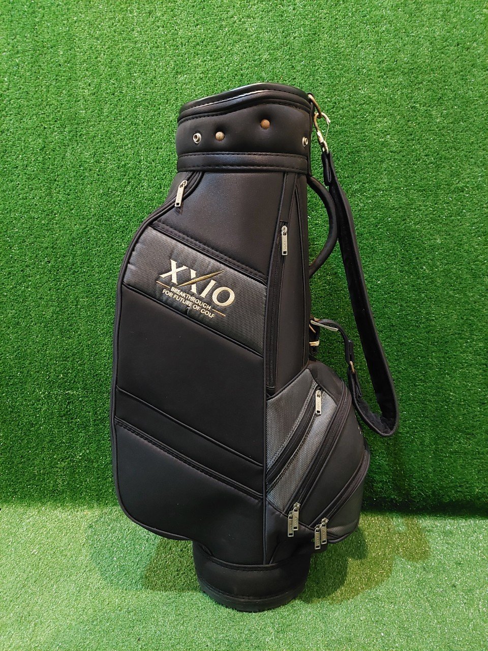 ถุงกอล์ฟ XXIO ของแท้