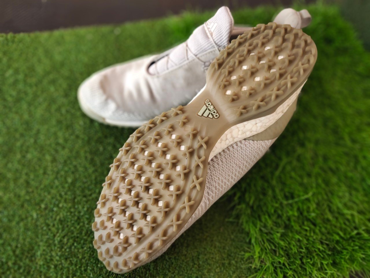 รองเท้า Adidas BOA มือสอง