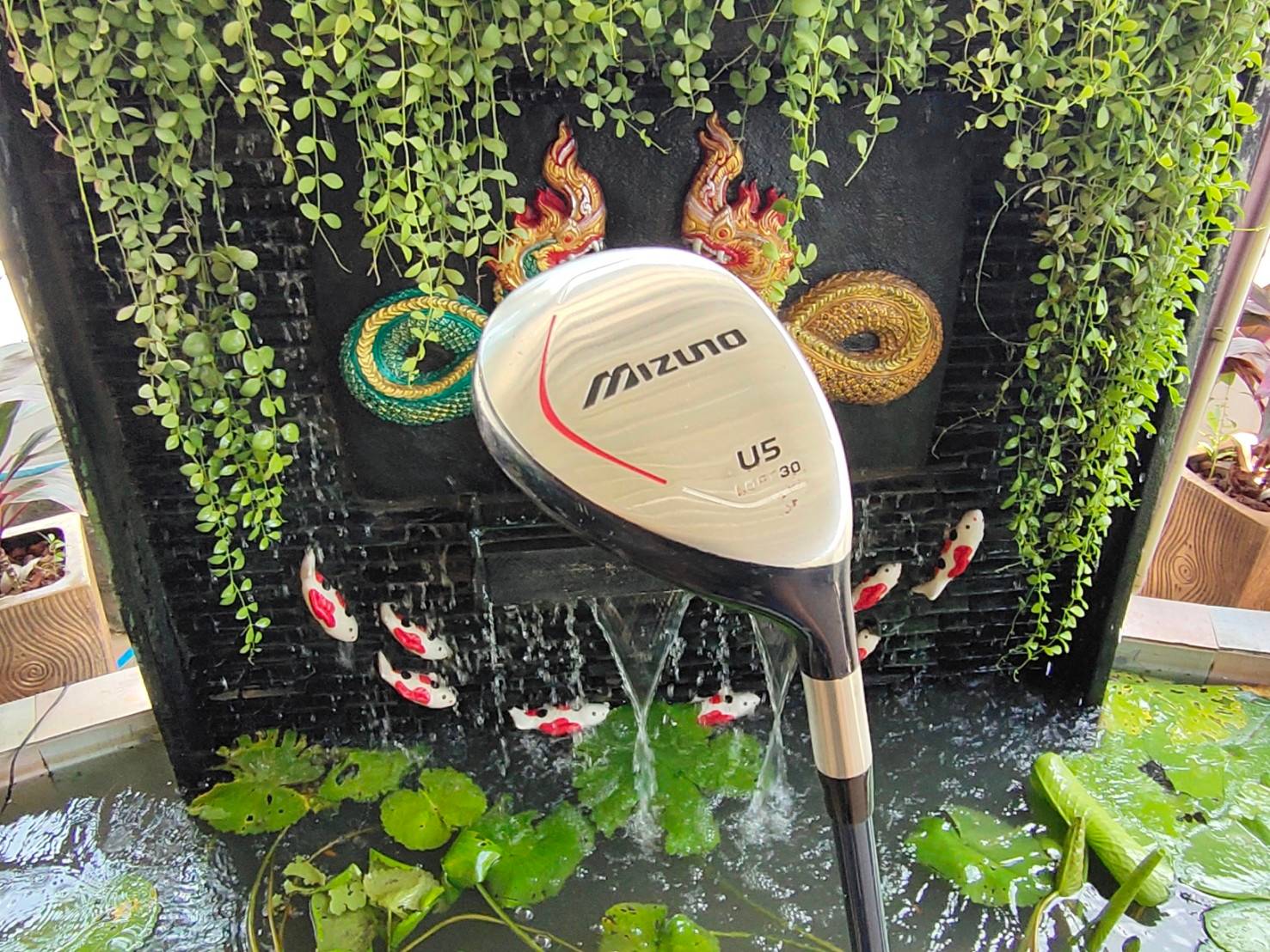 Hybrid Mizuno สำหรับเด็ก
