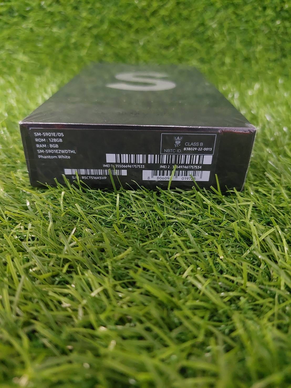 โทรศัพท์มือถือ Samsung Galaxy S22 SM-S901E/DS 128GB (8 GB) ของใหม่