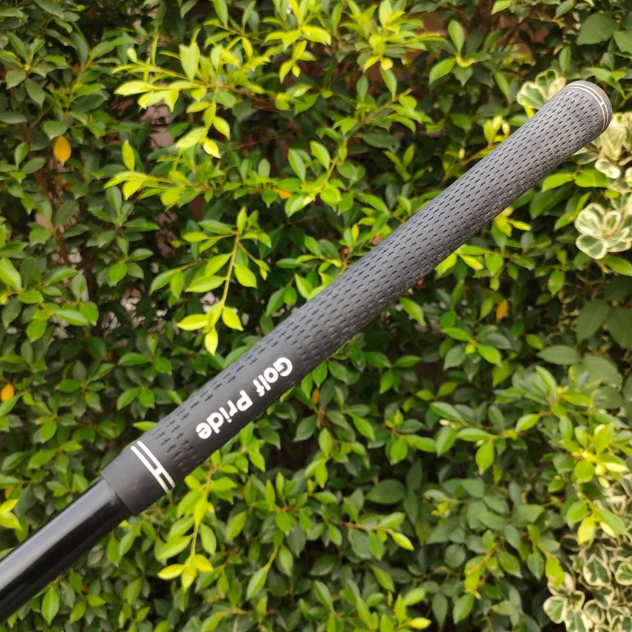 เหล็ก3 SRIXON ZR UTI FORGED ก้าน UST MAMIYA ATTAS เหล็กยาวกึ่งไฮบริดสุดพรีเมี่ยมจากญี่ปุ่น ตีแม่นและตรงมากๆ ก้านด็พรีเมี่ยม ไม่ใหญ่เทอะทะ ตีง่ายเหมือนไฮบริด แต่สวิงแล้วมั่นใจ ปราดเปรียวกว่าเยอะ