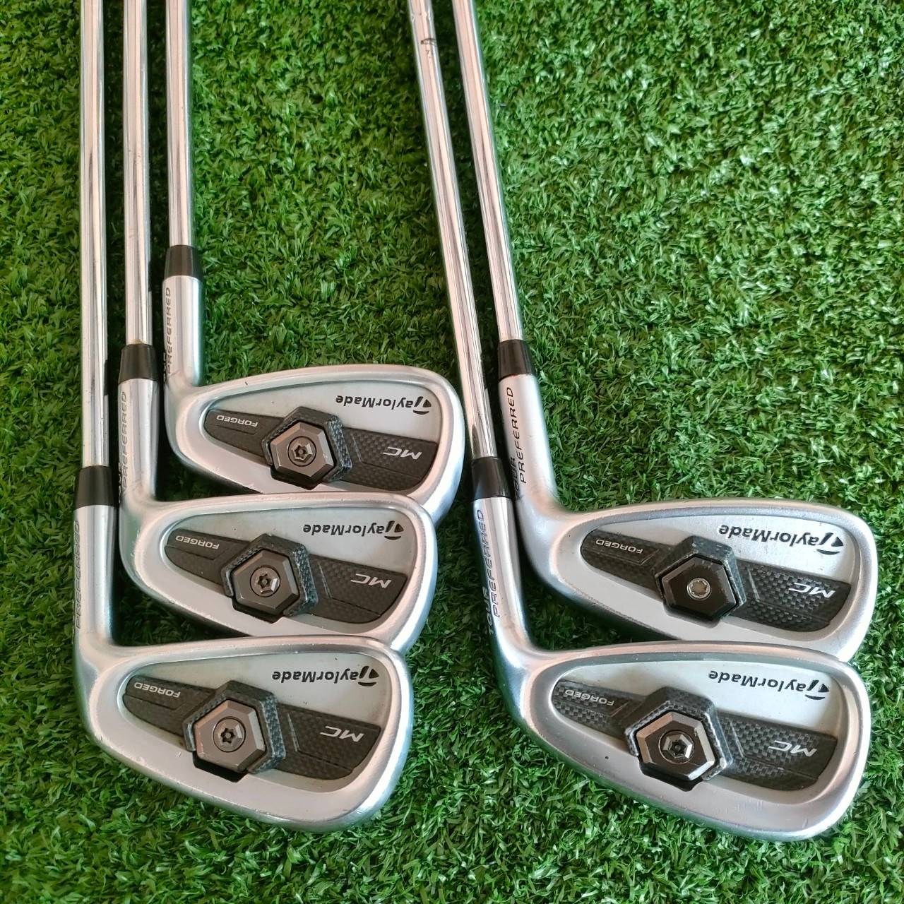 ชุดเหล็ก TAYLORMADE MC FORGED TOUR PREFERRED มีเหล็ก 6 - 9 เเละ PW ก้าน DYNAMIC GOLD FLEX R เป็นเหล็ก FORGED ของแบรนด์ Taylormade ไม้กอล์ฟมือสอง ของแท้ BY NakaraLuxurious