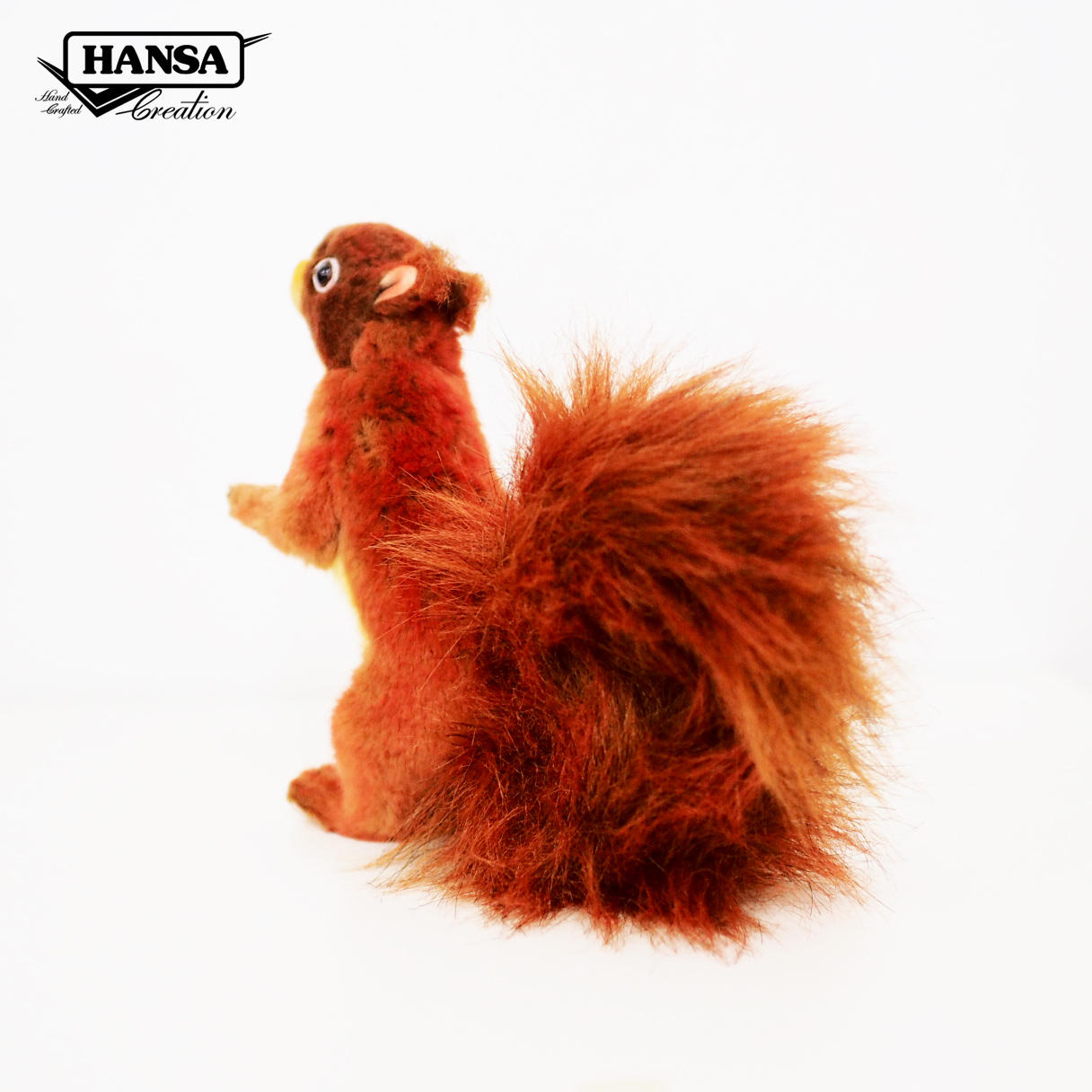 8407 Red Squirrel Standing on 2 Legs 33 cm. L