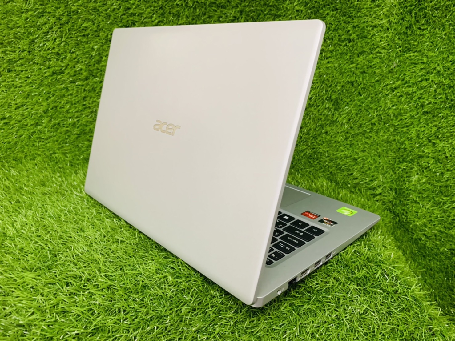 Notebook โน๊ตบุ๊ค สเปคแรง สำหรับเล่นเกม ทำงาน Acer Aspire 3 A314-22-R6F4 14 inch