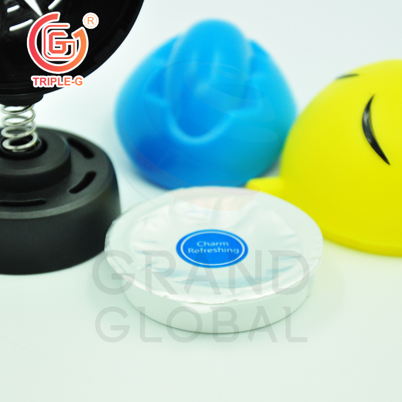 Triple-G เจลน้ำหอมรถยนต์ แขวนในรถยนต์ ห้องน้ำ ห้องนั่งเล่น แฟนซี ลายตุ๊กตาดุ๊กดิ๊ก