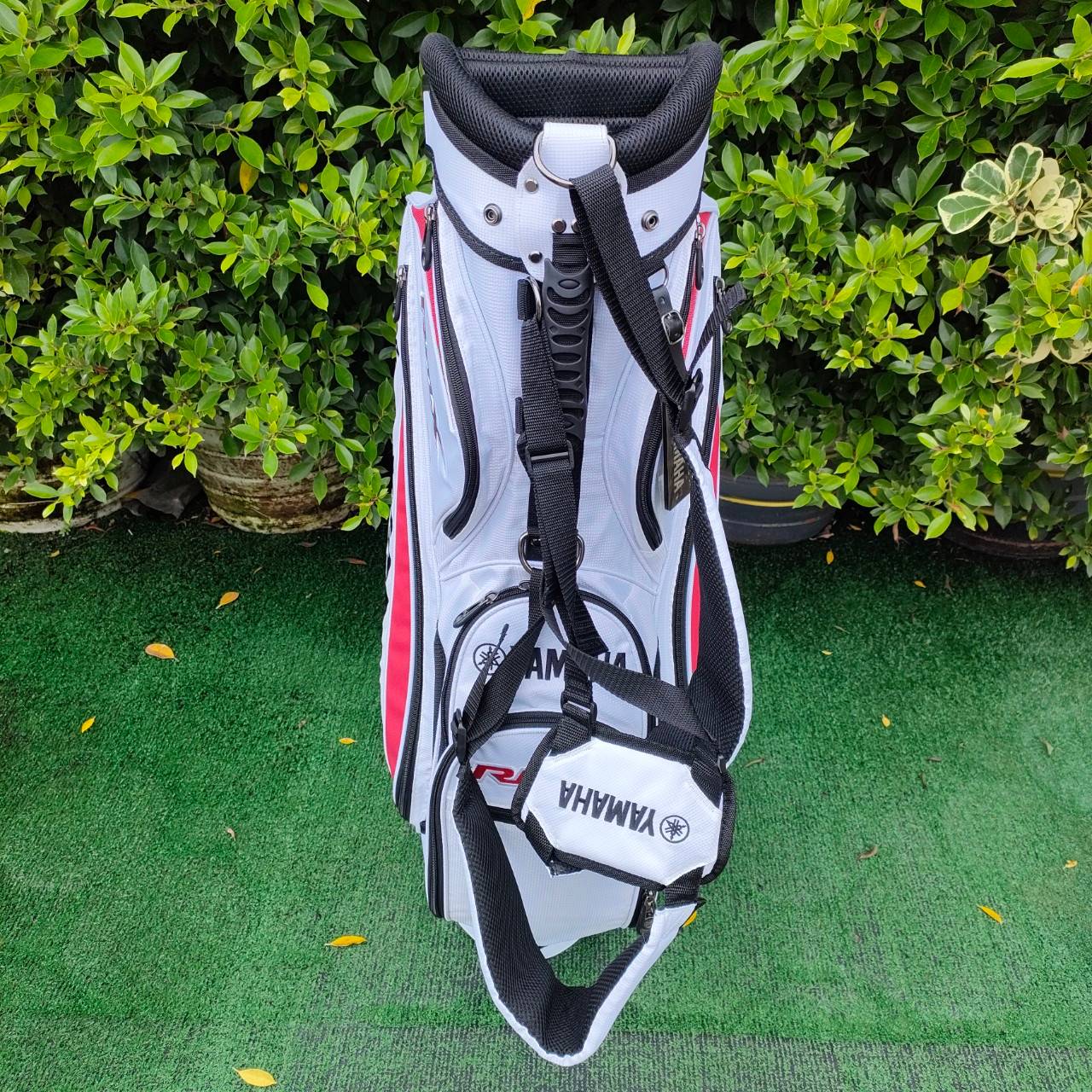 ถุงกอล์ฟ YAMAHA ขาตั้ง ของใหม่!! ส่งตรงจากญี่ปุ่น สวยมาก มีสายสะพายครบ มือหนึ่ง ของแท้ BY NakaraLuxurious