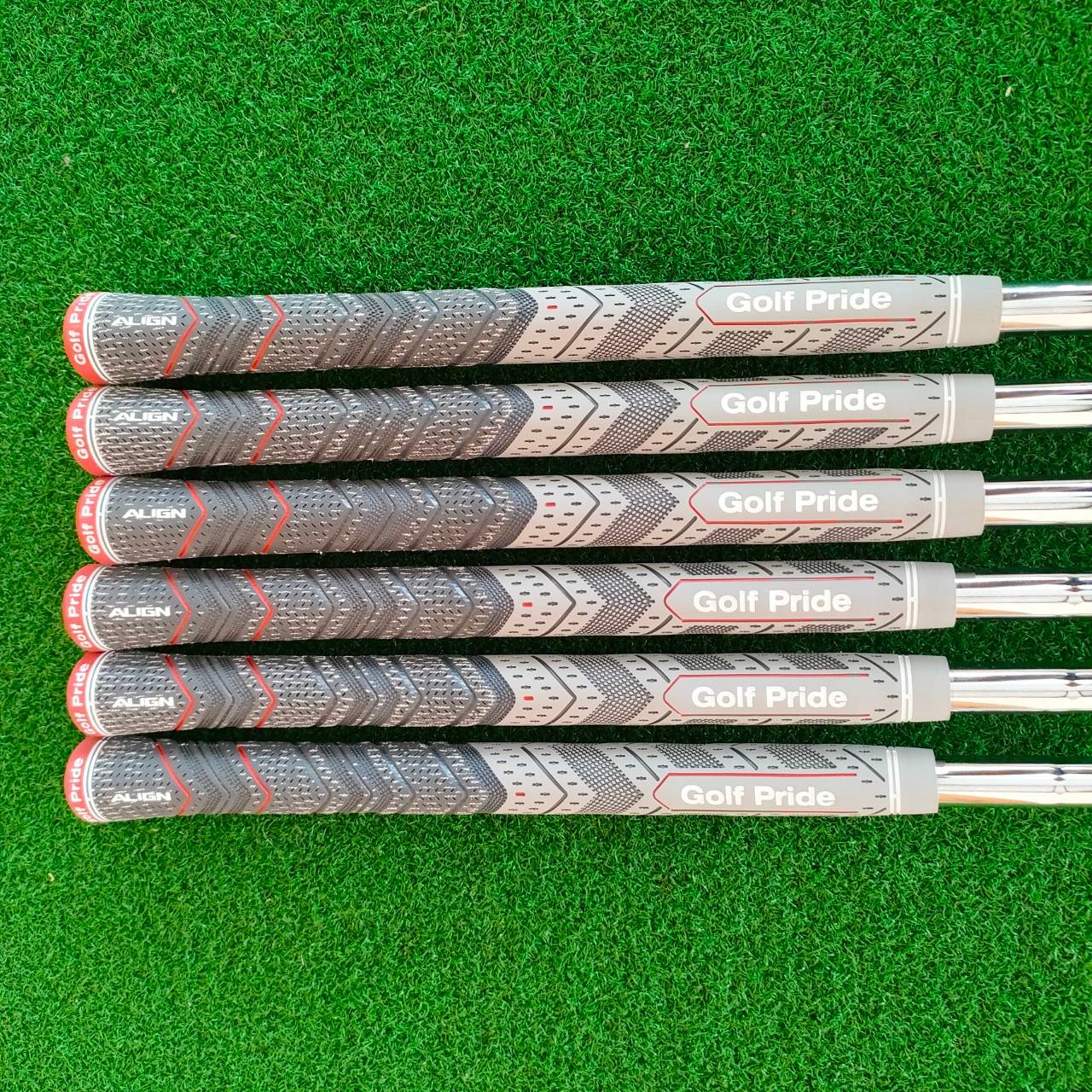 ชุดเหล็ก SRIXON ZX4 มีเหล็ก 5 - 9 เเละ PW ก้าน N.S.PRO ZELOS 8 FLEX S ชดเชยความผิดพลาดอย่างทรงพลัง โครงสร้างแบบ Hollow พร้อมด้วย รูปลักษณ์ที่เพียวบางและมีความโฉบเฉี่ยว